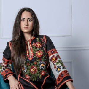 Vestido Chornobruvzi