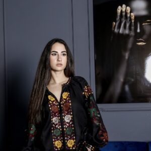 Traje Campo de Amapolas