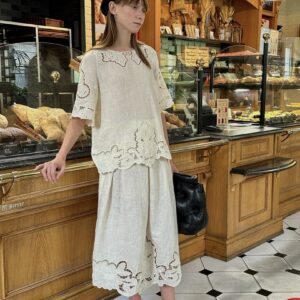 Traje dos piezas falda y blusa