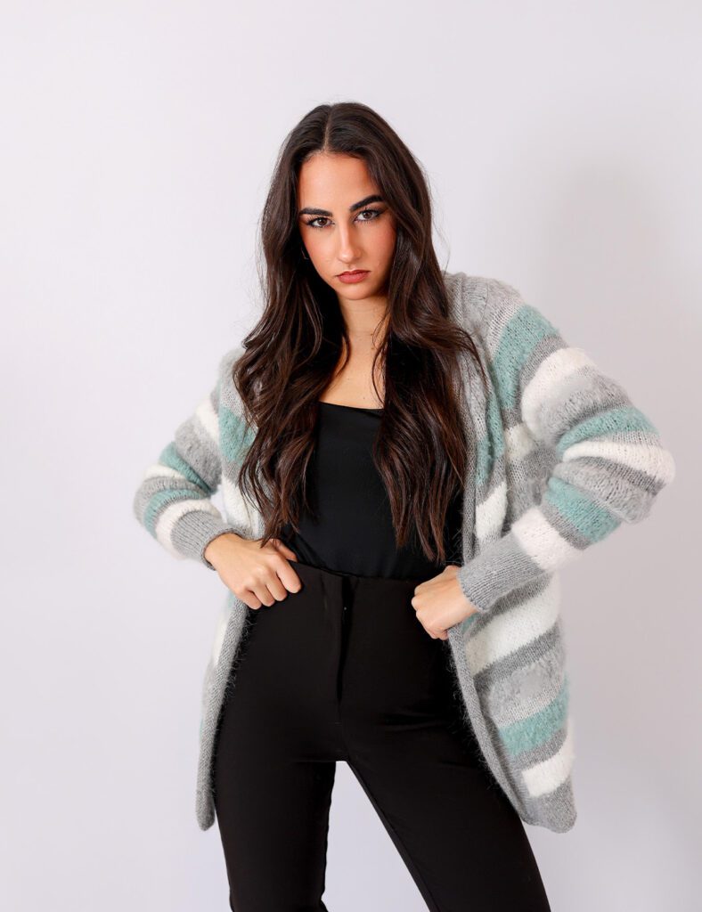 Cárdigan artesanal de Angora