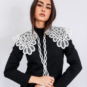 Cuello artesanal bordado