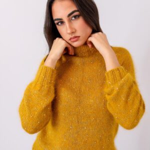 Jersey artesanal de Angora en Mostaza